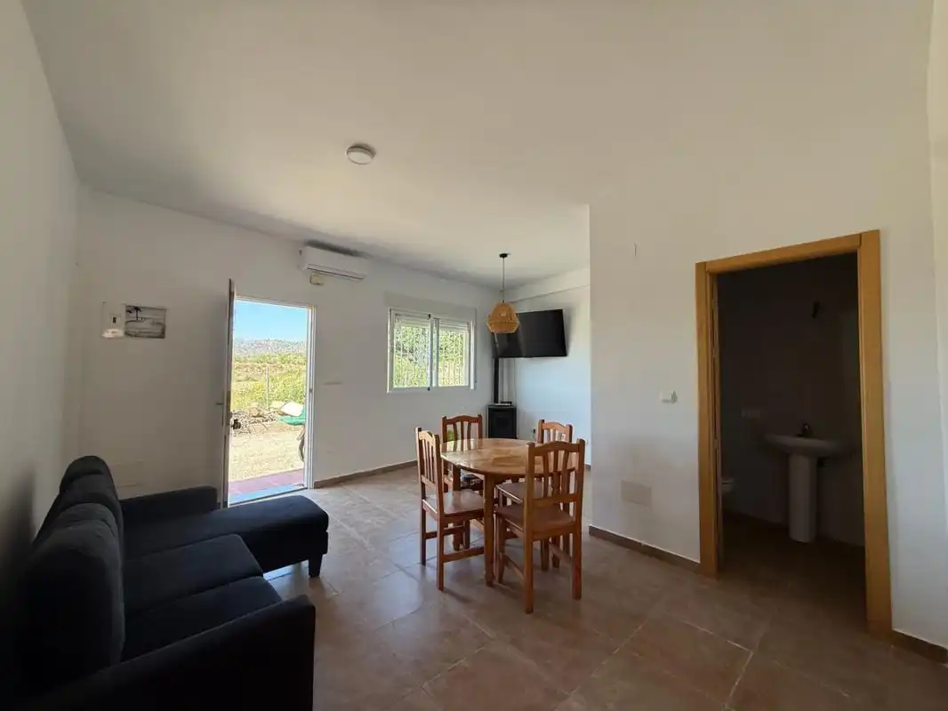 Habitatge amb terrassa en venda a Cam. Fuente Algarrobo 11, imagen 3