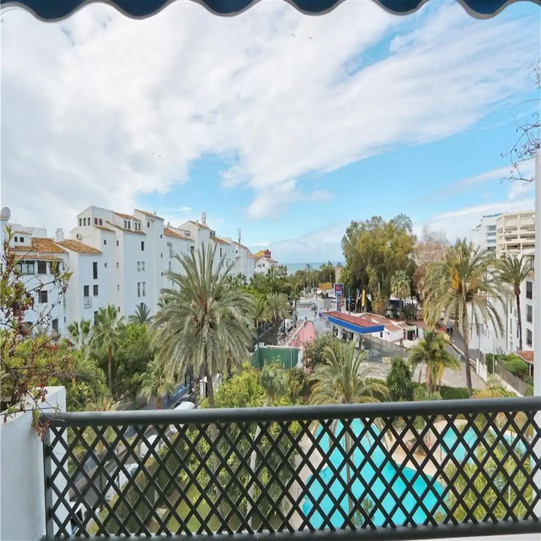 Apartamento con piscina en venta en Avenida de Julio Iglesias 58, imagen 12