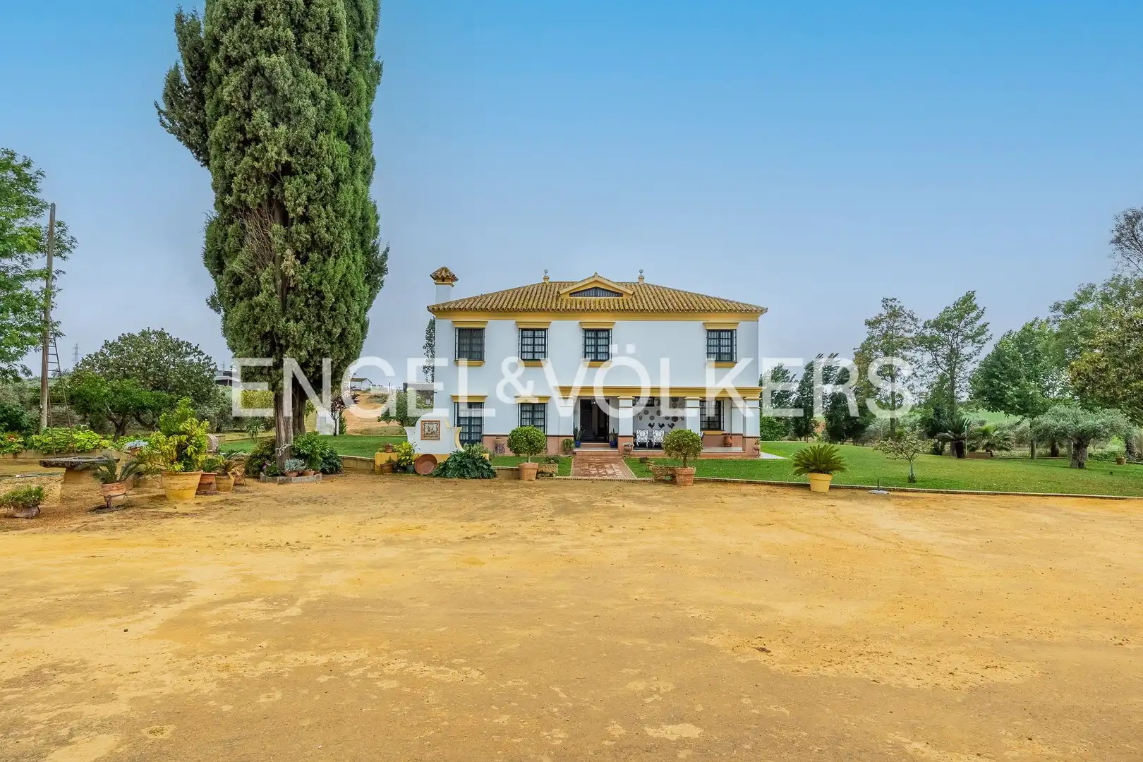 Casa rústica amb terrassa en venda a Mairena del Alcor, imagen 42