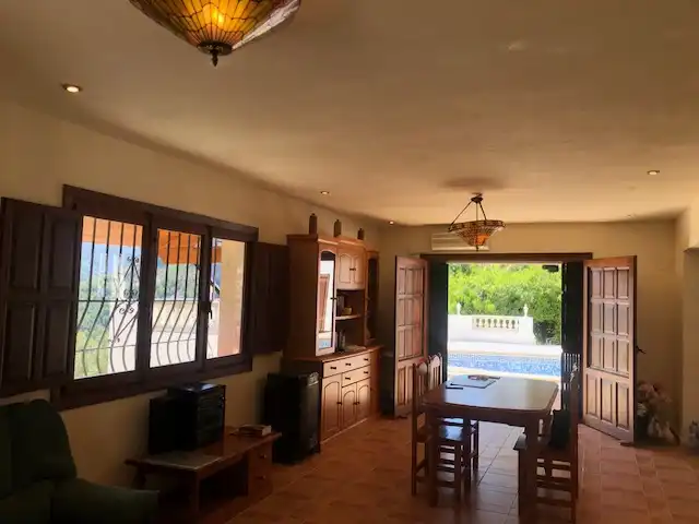 Casa o xalet en venda en Tàrbena amb Aire condicionat, Calefacció i Jardí privat