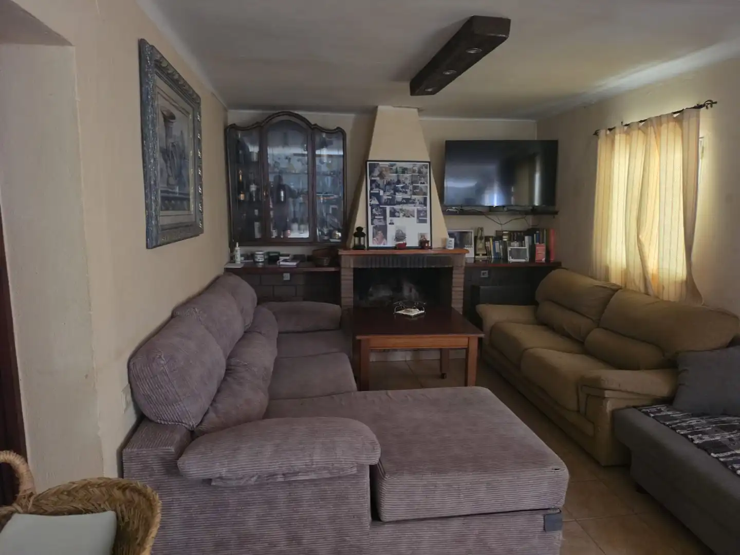 Sala d'estar de Casa o xalet en venda en Vélez-Málaga amb Aire condicionat, Terrassa i Traster