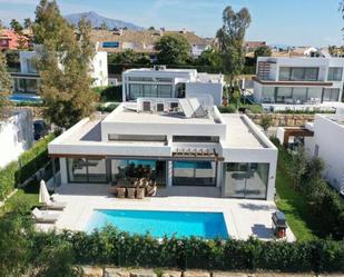 Exterior view of House or chalet for sale in Estepona  with Air Conditioner, Terrace and Swimming Pool