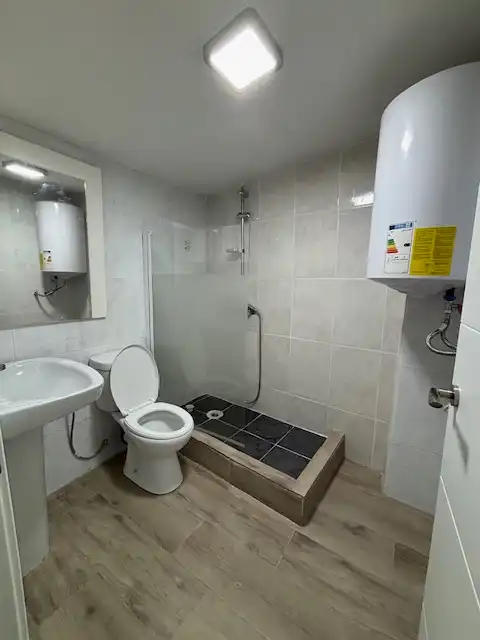 Bathroom of Duplexes for rent in Ferrol  with Air Conditioner, Heating and Parquet flooring
