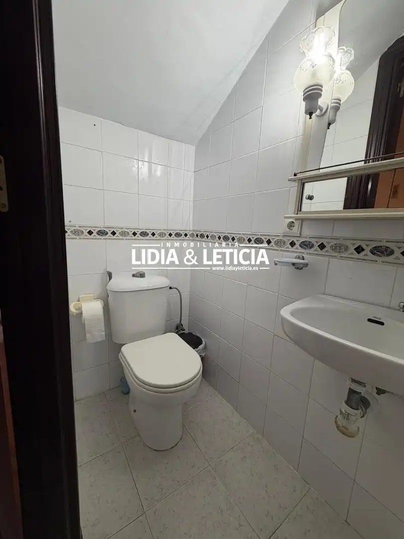 Bany de Casa adosada en venda en Alcalá de Guadaira