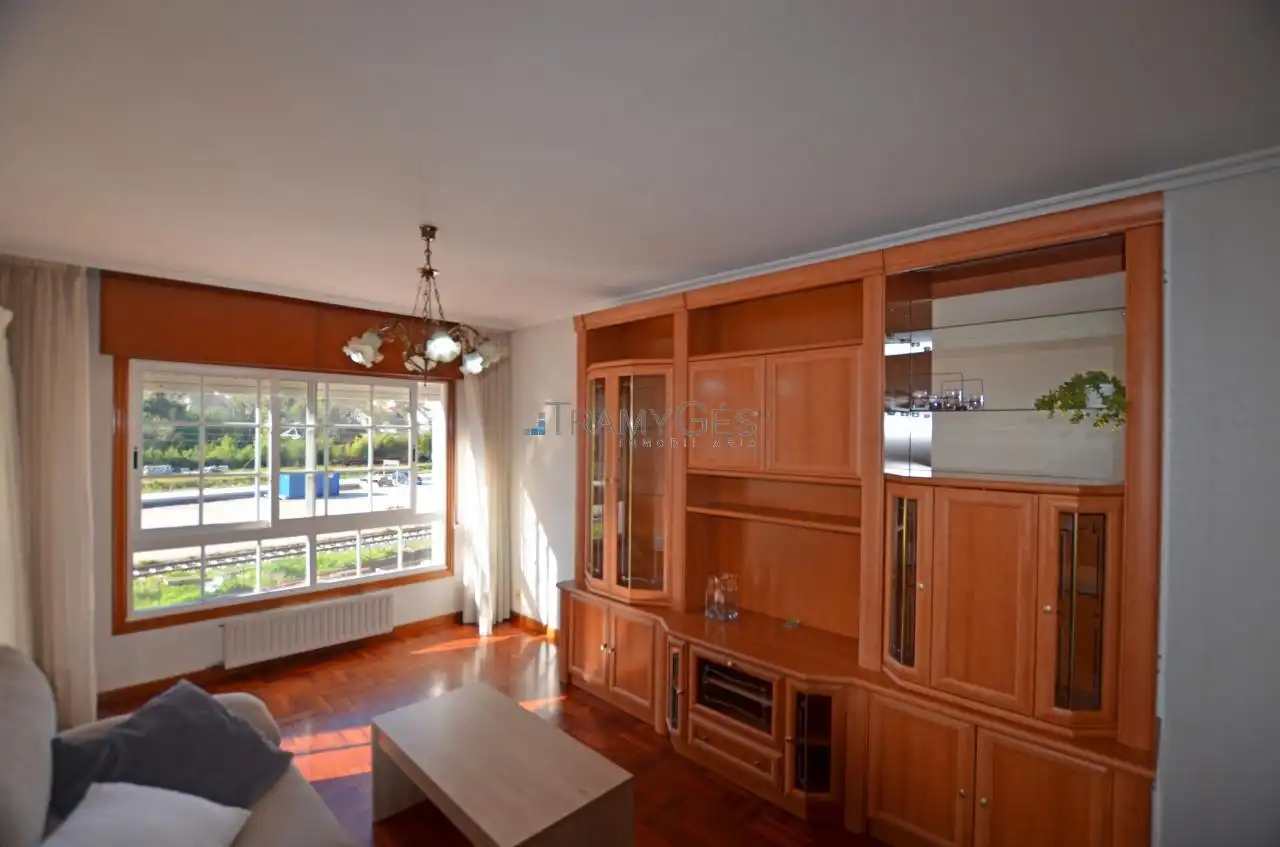 Bedroom of Flat for sale in Tui  with Heating, Parquet flooring and Balcony