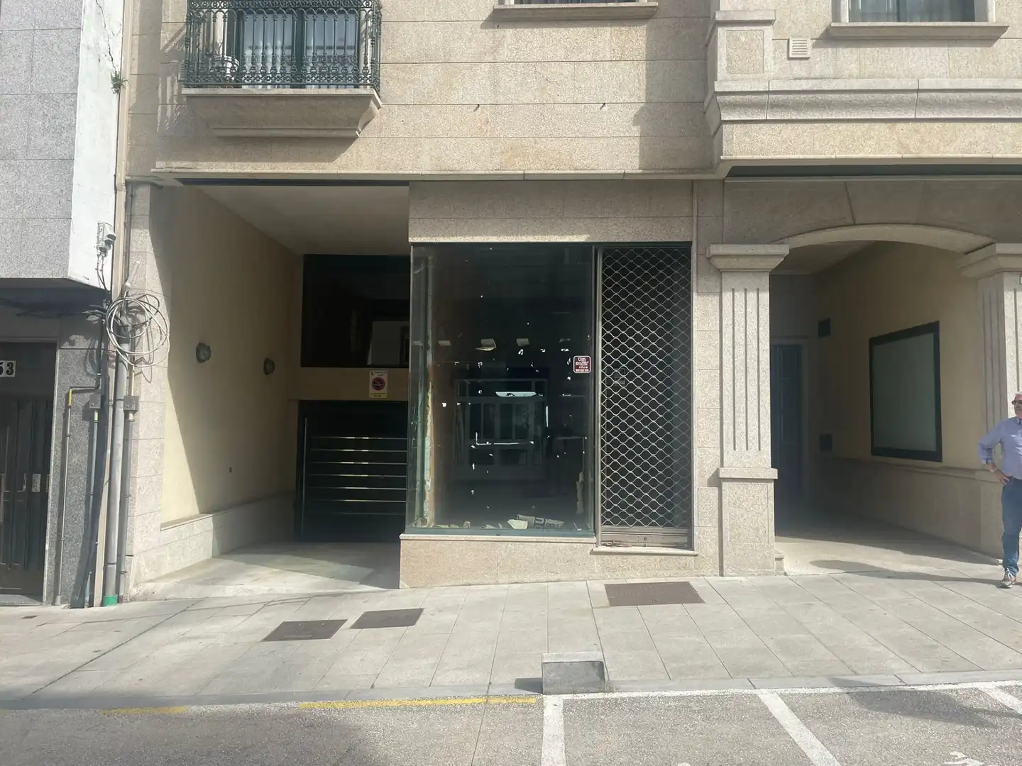 Local comercial en venda a Rúa Monte Faro, imagen 2