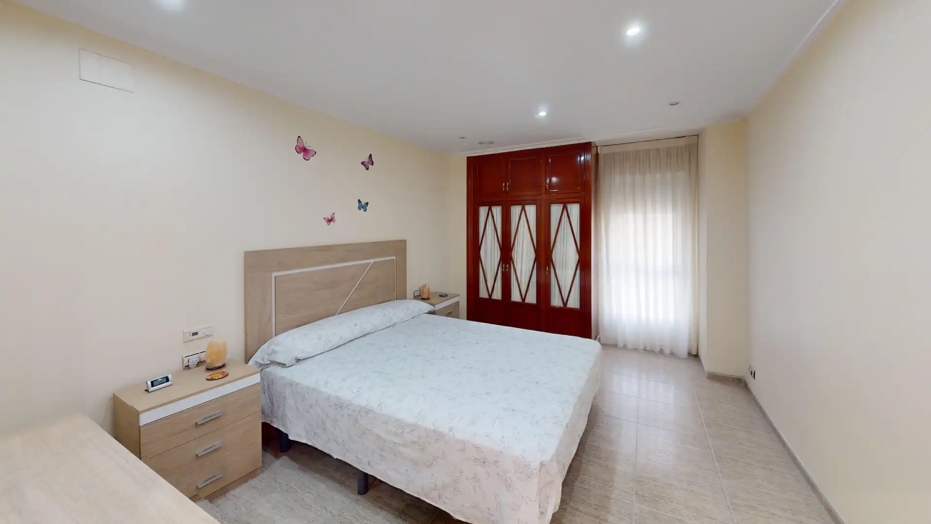 Habitación de Piso en venta en Elche / Elx con Aire acondicionado, Amueblado y Balcón