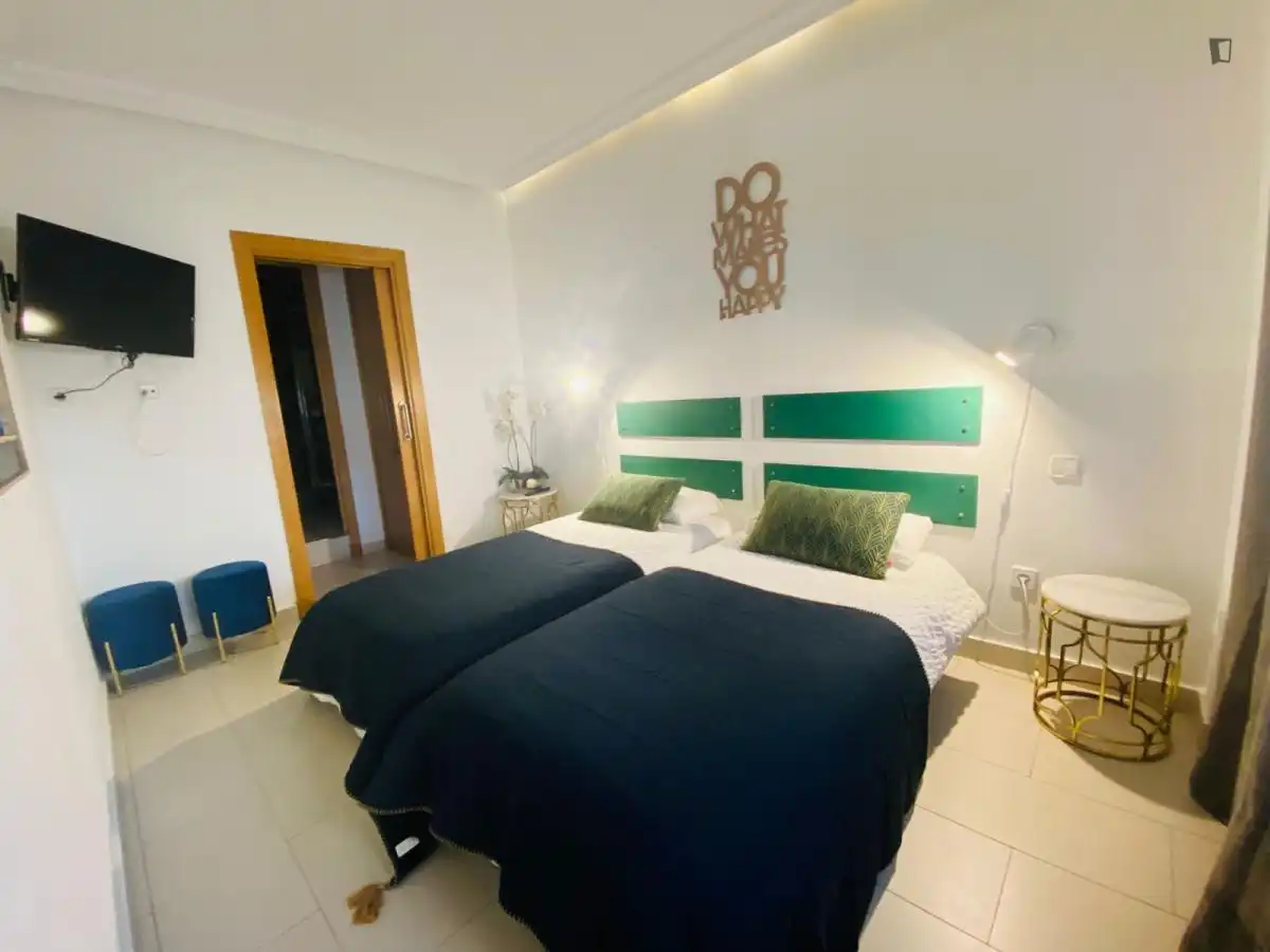 Bedroom of Apartments for rent in Madrid  with Air Conditioner, Furnished and Oven