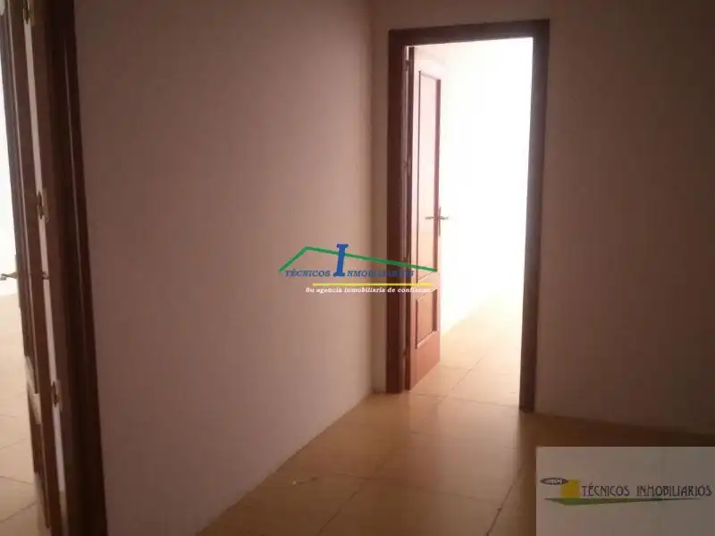 Office for sale in Sur