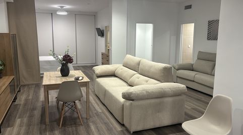 Photo 3 of Flat for rent in Calle Pintor García Guijo, Fátima - Levante, Córdoba Capital