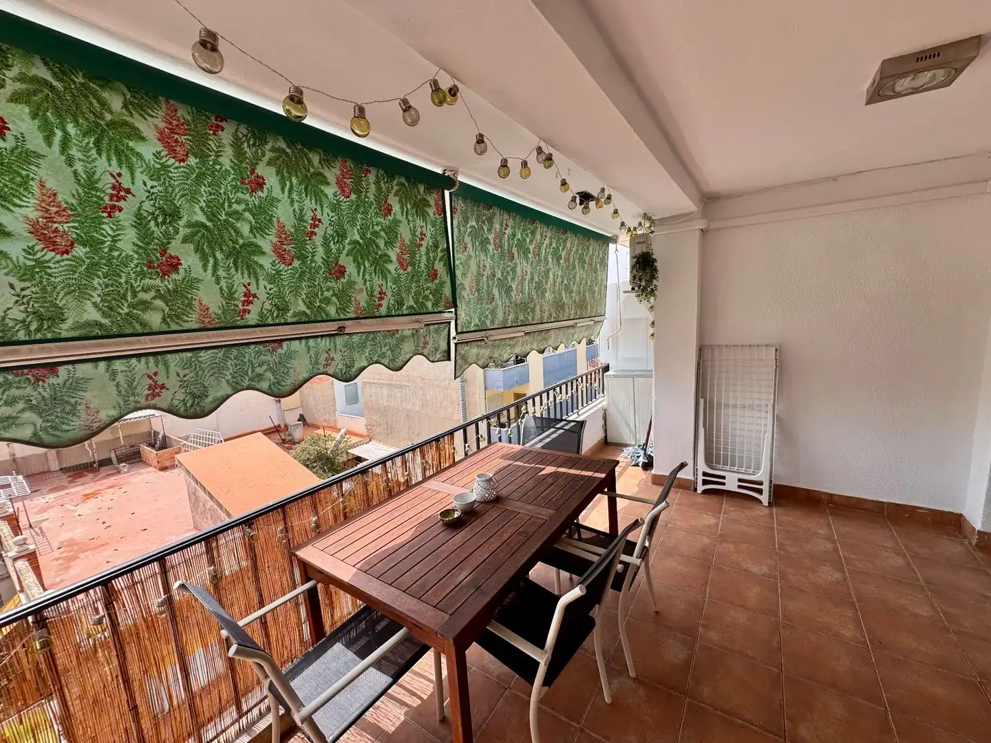 Terraza de Apartamento en venta en Sagunto / Sagunt con Aire acondicionado