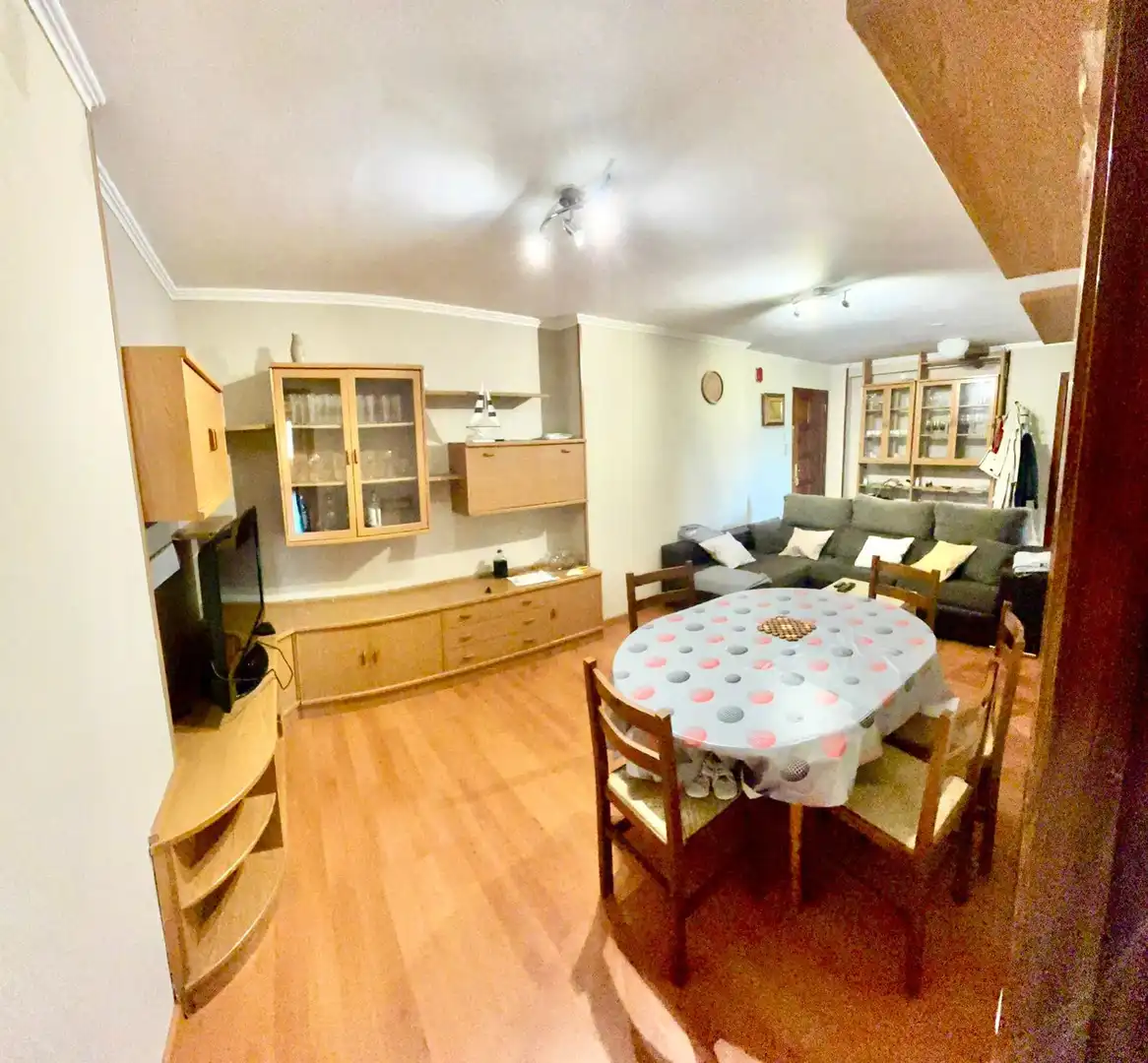Sala de estar de Piso de alquiler en Foz con Calefacción, Parquet y Terraza