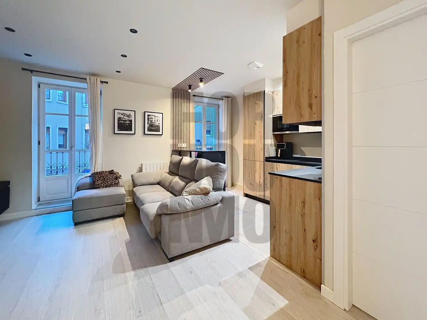 Living room of Apartments for sale in Irun   with Heating, Parquet flooring and Furnished