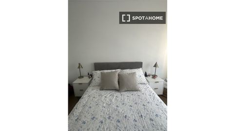 Foto 5 de Habitació a El Camp de l'Arpa del Clot, Barcelona Capital
