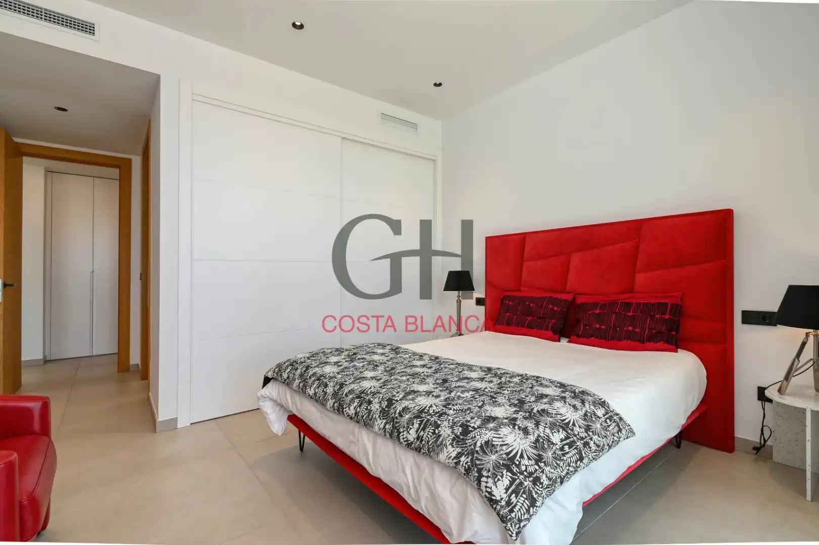 Schlafzimmer von Haus oder Chalet zum Verkauf in Moraira mit Klimaanlage, Heizung und Privatgarten