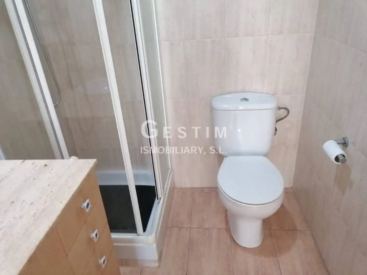 Bany de Apartament en venda en Vic amb Aire condicionat i Calefacció