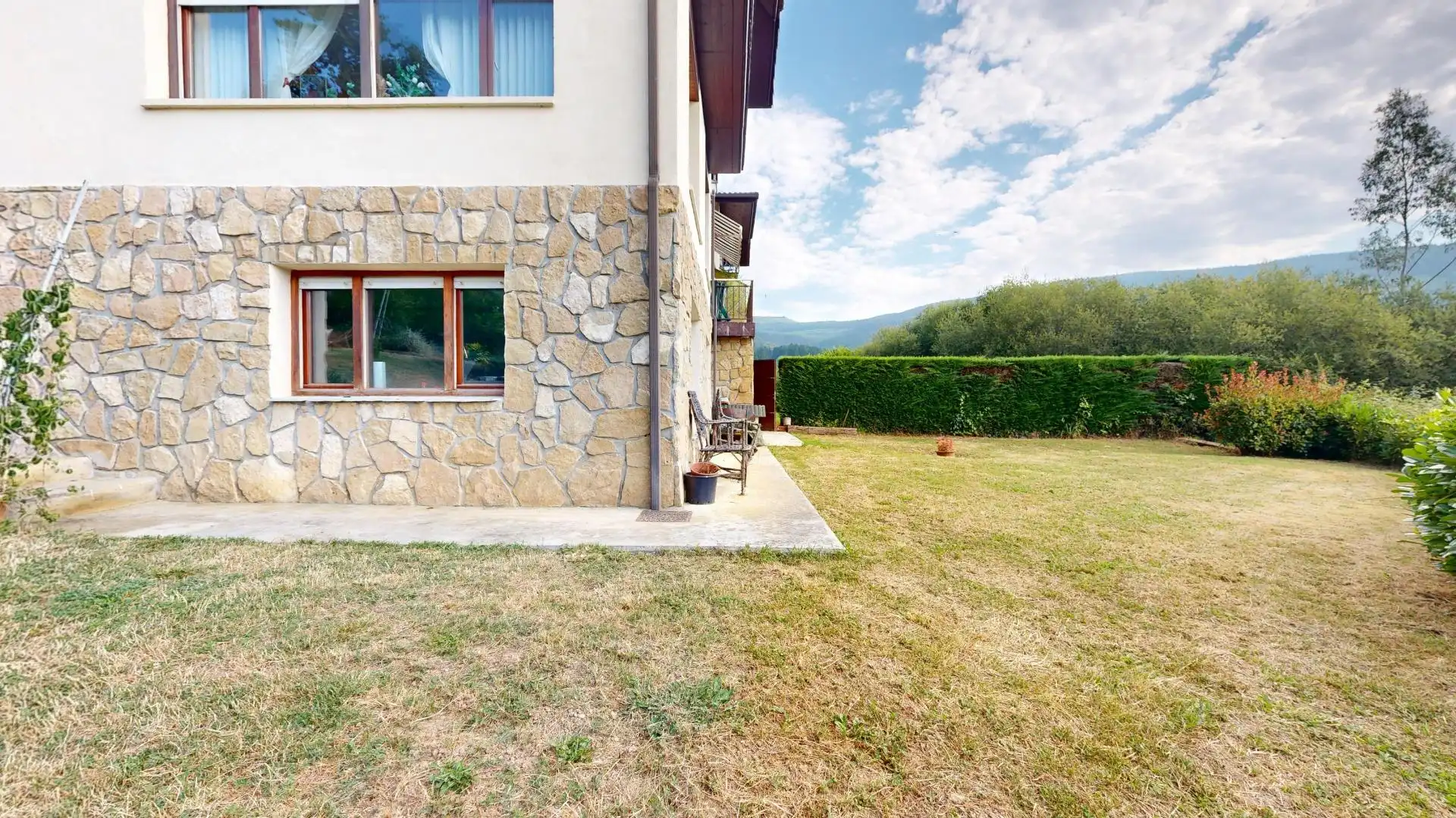 Jardín de Casa adosada en venta en Zalla  con Calefacción, Jardín privado y Terraza