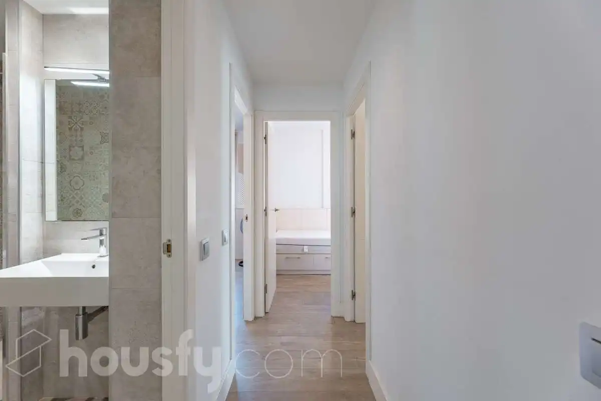 Wohnung zum Verkauf in Castelldefels mit Klimaanlage, Heizung und Balkon