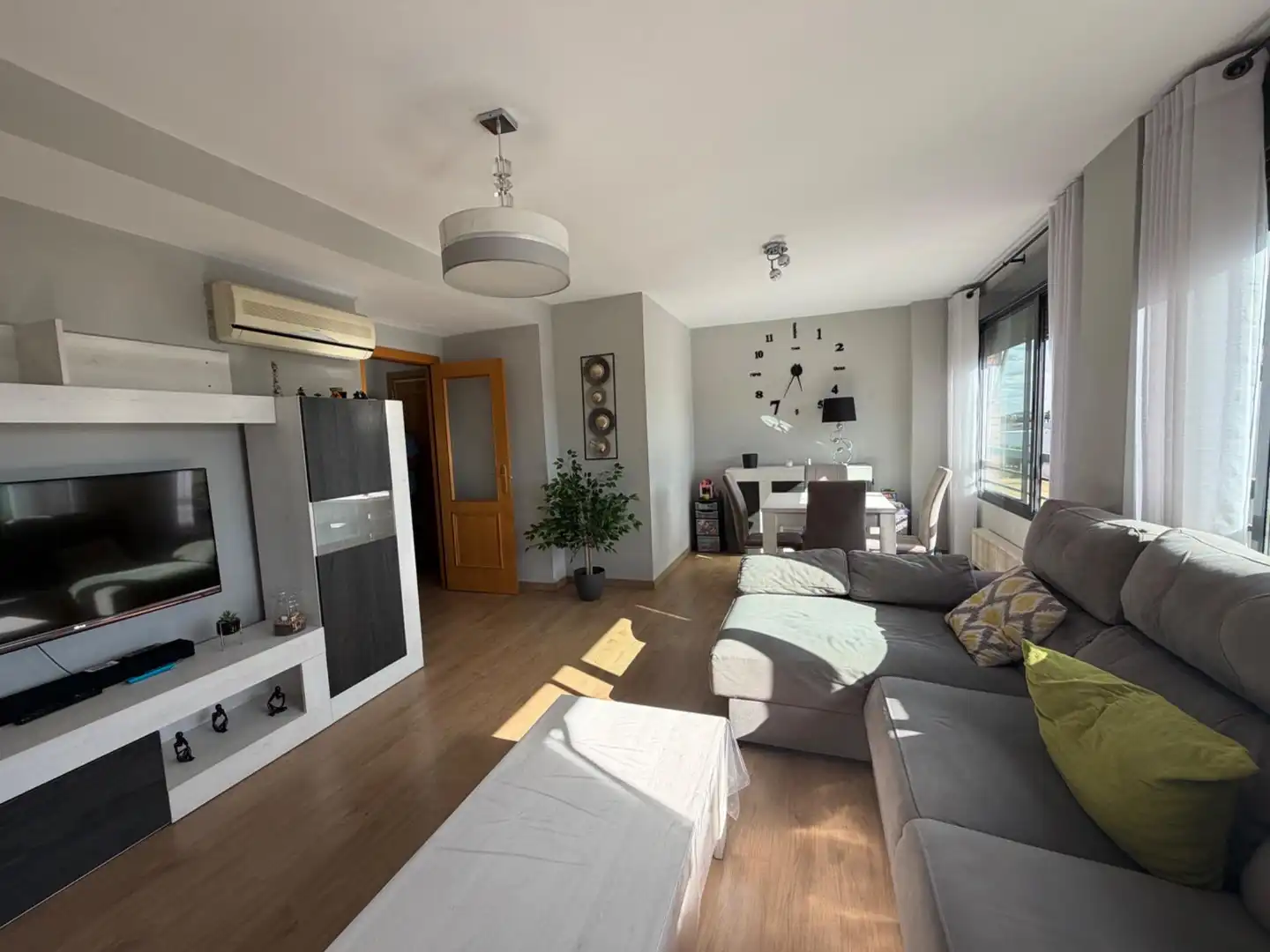 Sala de estar de Piso en venta en Madrid con Aire acondicionado, Calefacción y Parquet