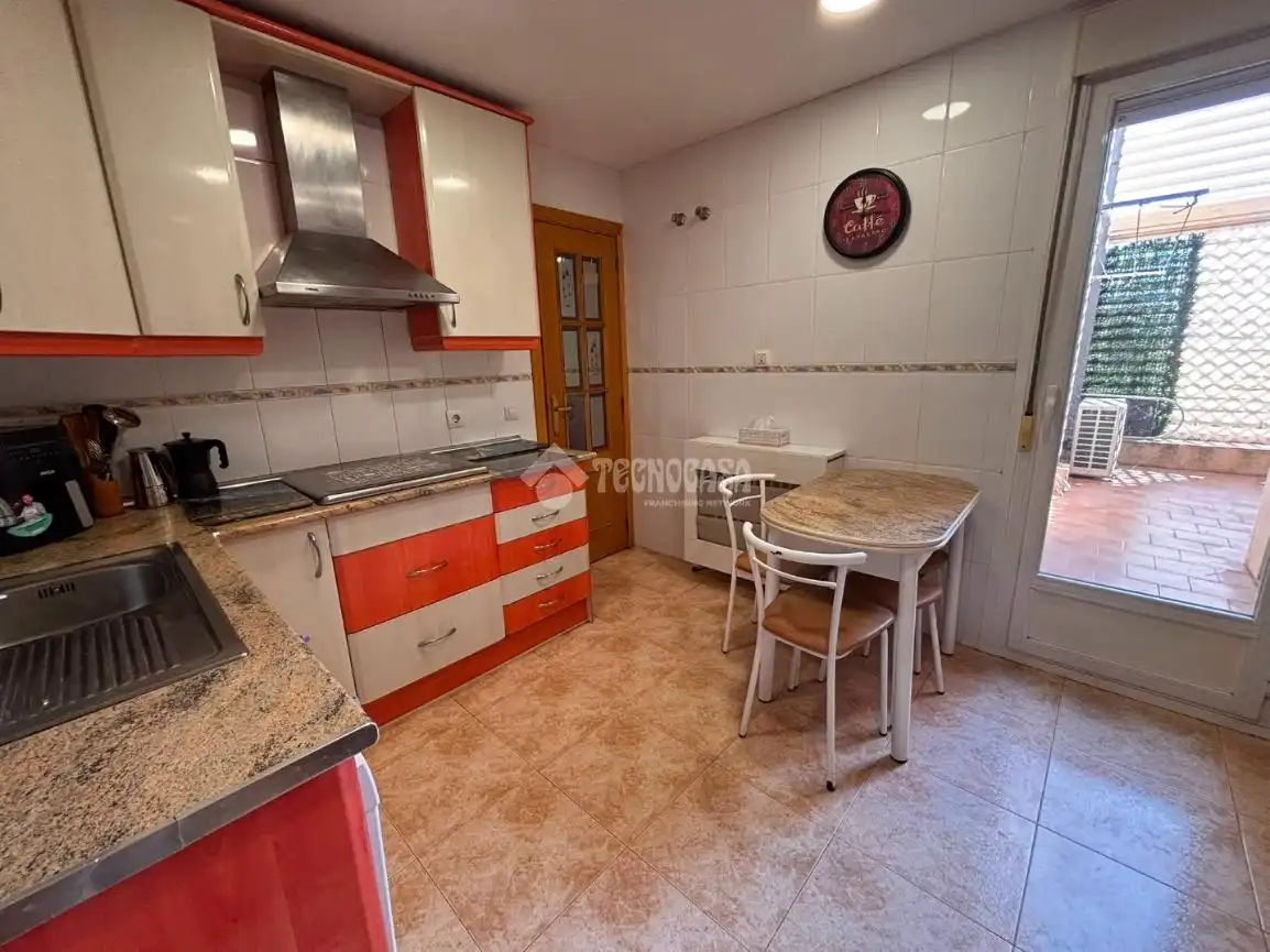 Cuina de Pis en venda en Mejorada del Campo amb Aire condicionat, Calefacció i Traster