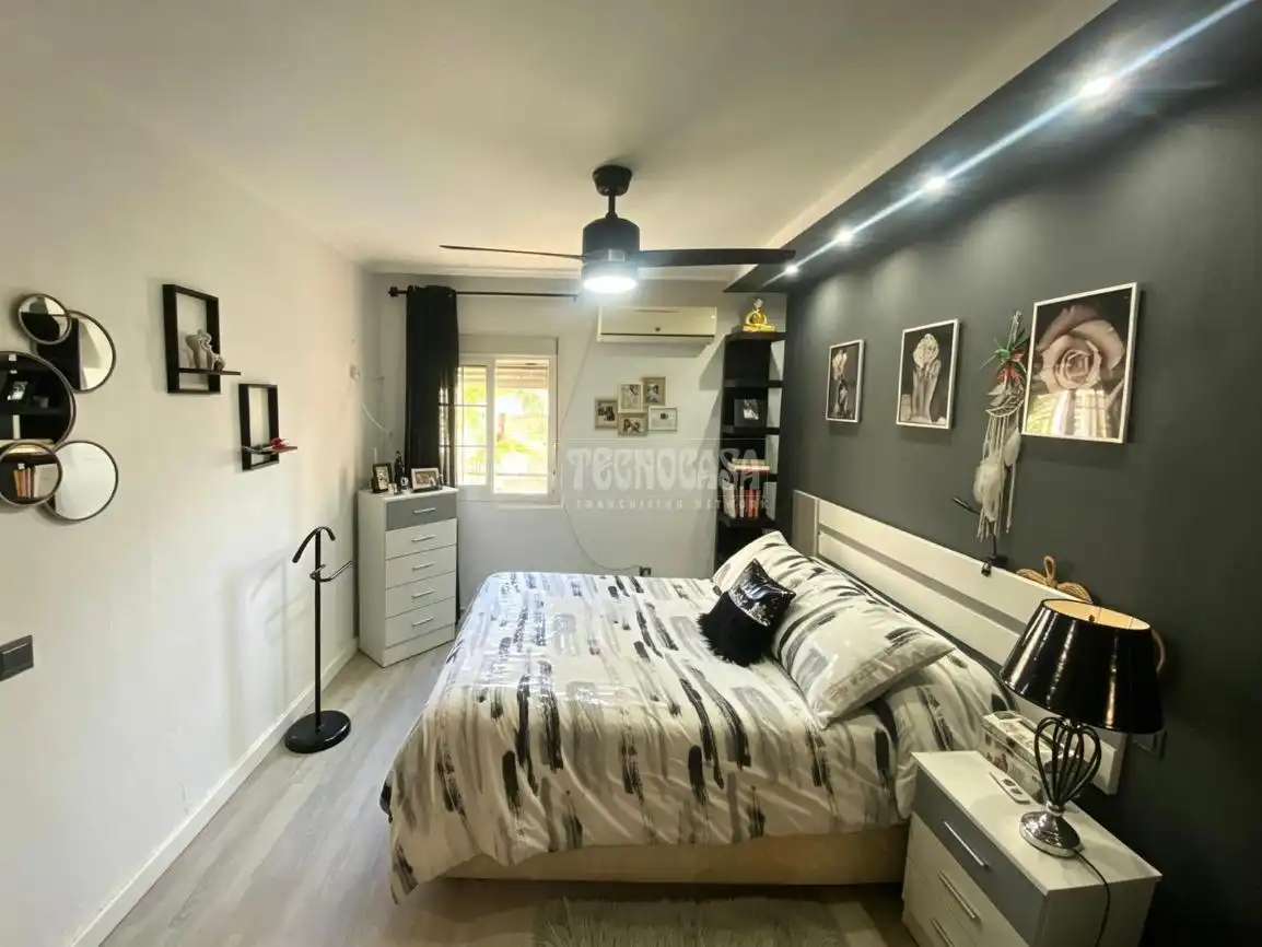 Habitación de Piso en venta en Montequinto con Aire acondicionado y Terraza