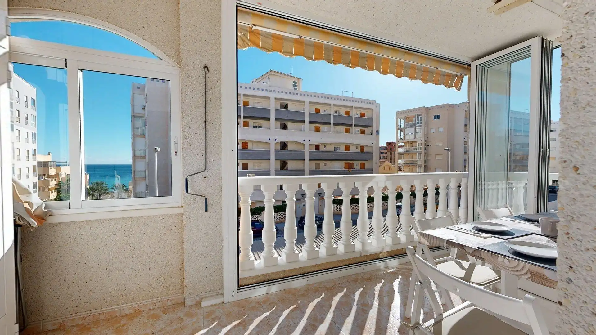 Appartement compact avec piscine à louer à Calle Islas Baleares 42, imagen 2