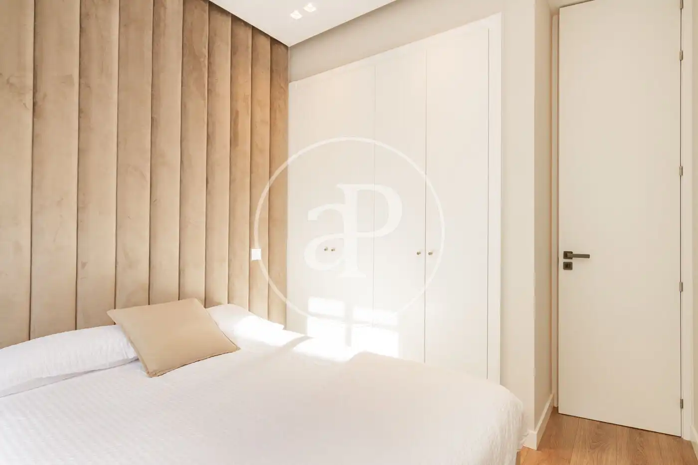 Bedroom of Flat for sale in Barrio de Salamanca