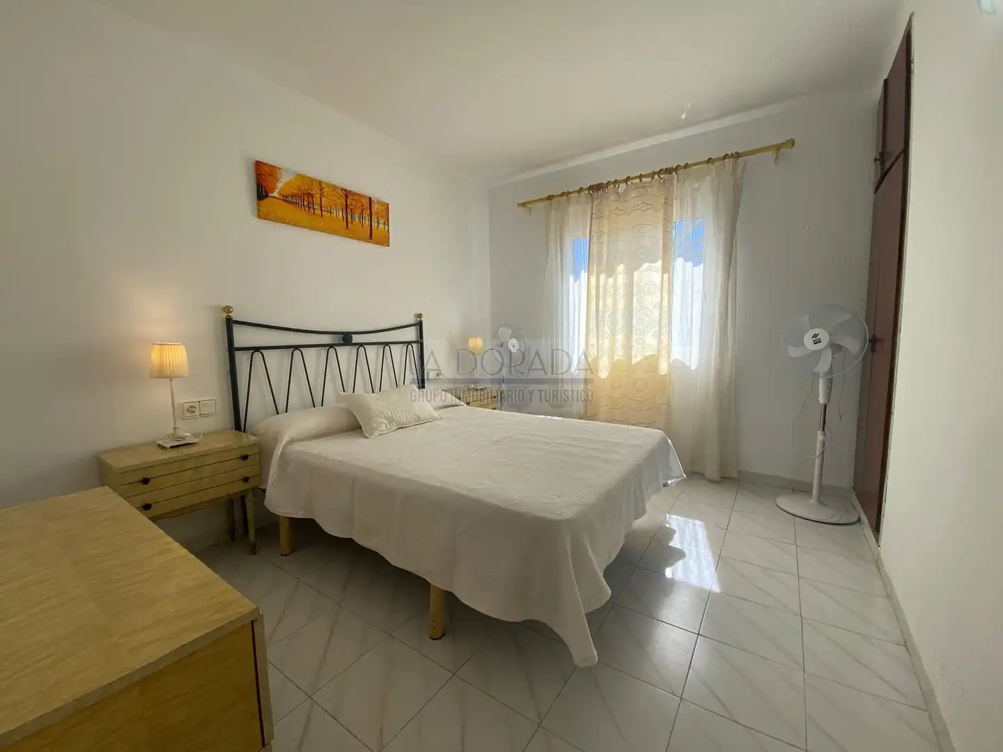 Dormitori de Casa adosada en venda en Cambrils amb Jardí privat, Terrassa i Moblat
