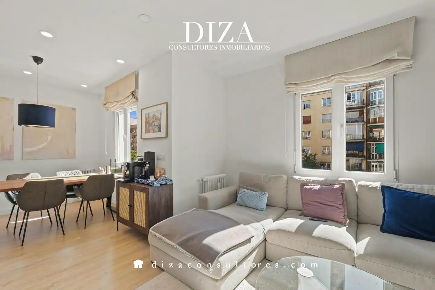 Sala de estar de Piso de alquiler en Madrid con Aire acondicionado, Calefacción y Amueblado