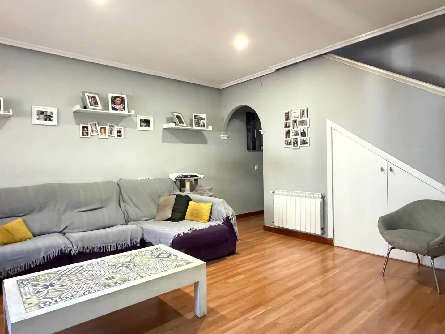 Terraced house for sale in Calle Alejandro Casona, imagen 4