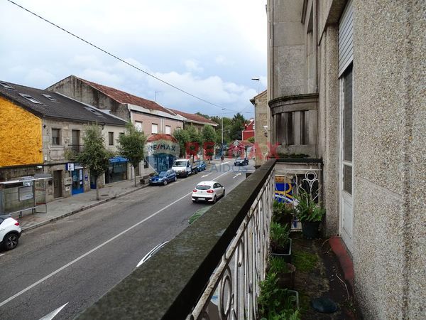Vista exterior de Casa o xalet en venda en Vigo  amb Traster