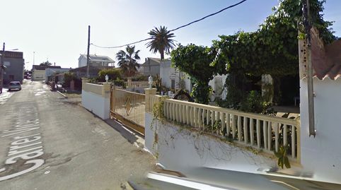 Foto 4 de Casa adosada en venda a Carrer Vicente Aleixandre, 17, Deltebre, Tarragona