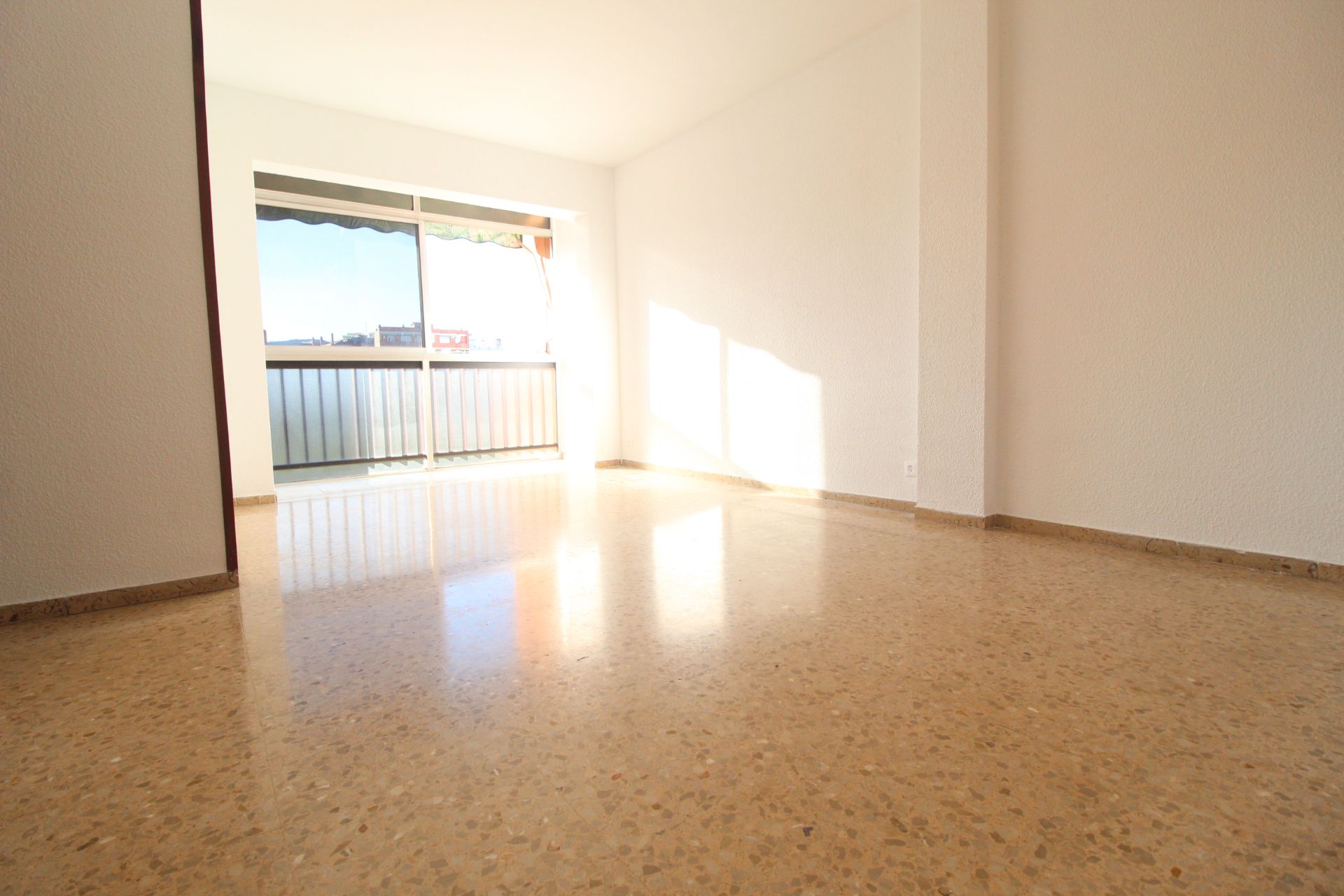 Habitación de Piso en venta en  Barcelona Capital con Aire acondicionado, Calefacción y Horno