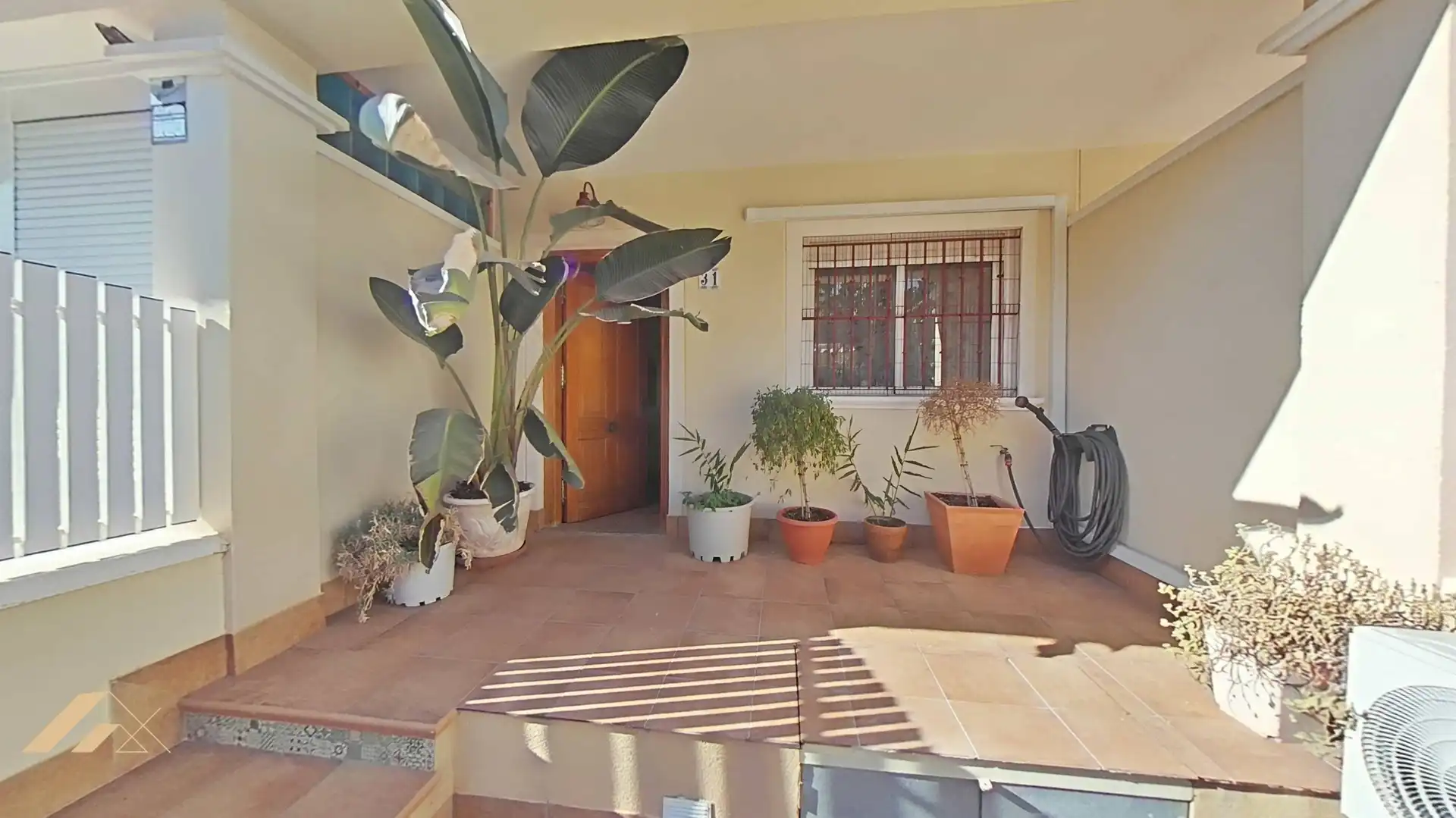 Casa con terraza en venta en Los Peñascos - El Salero - Los Imbernones, imagen 2
