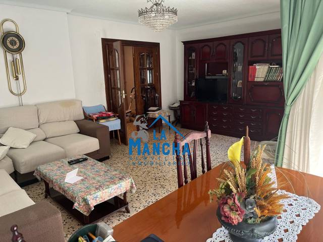 Piso en Venta en Calle BLASCO IBAÑEZ en Centro