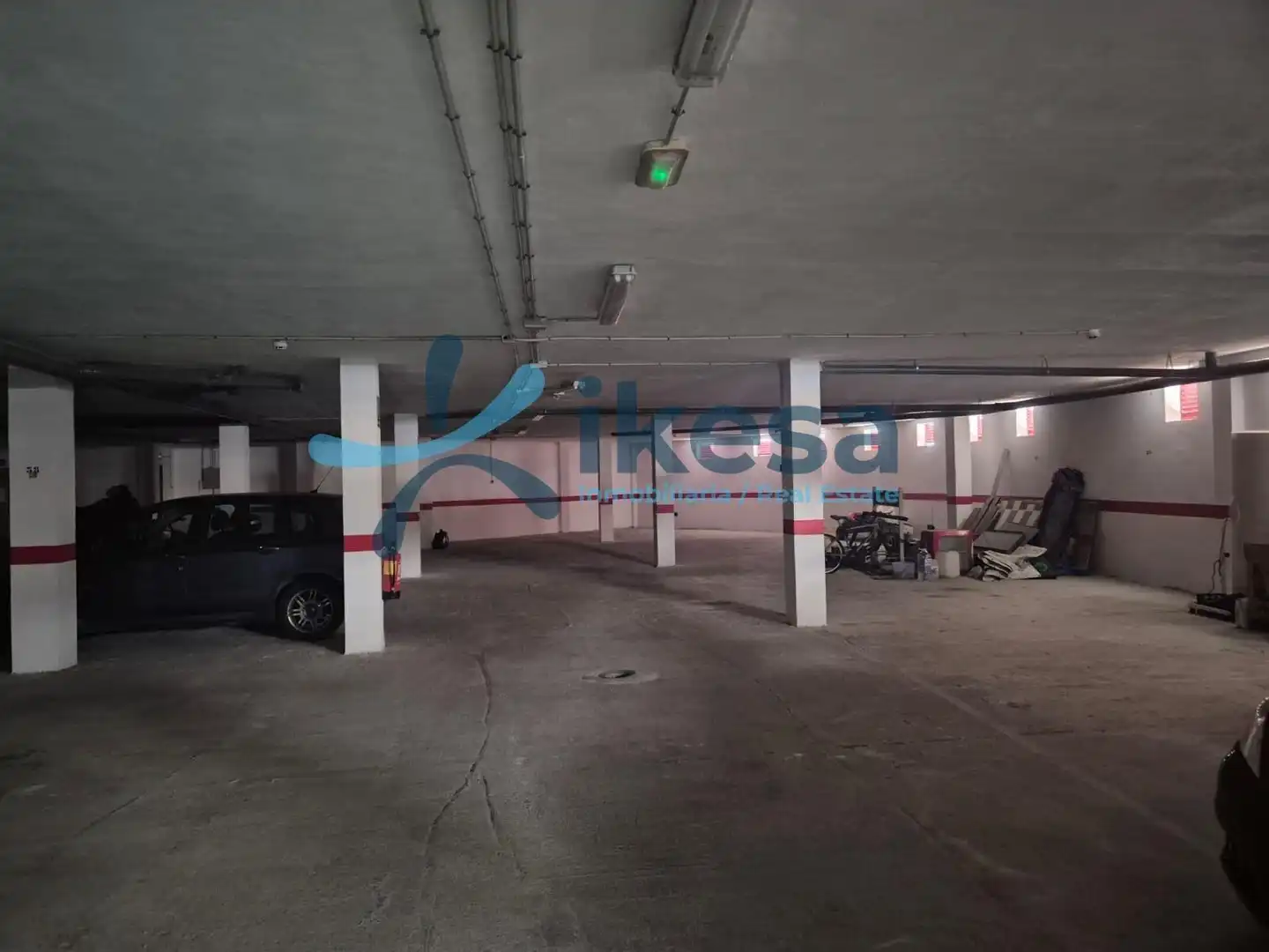 Parkplatz von Garage zum Verkauf in Almuñécar