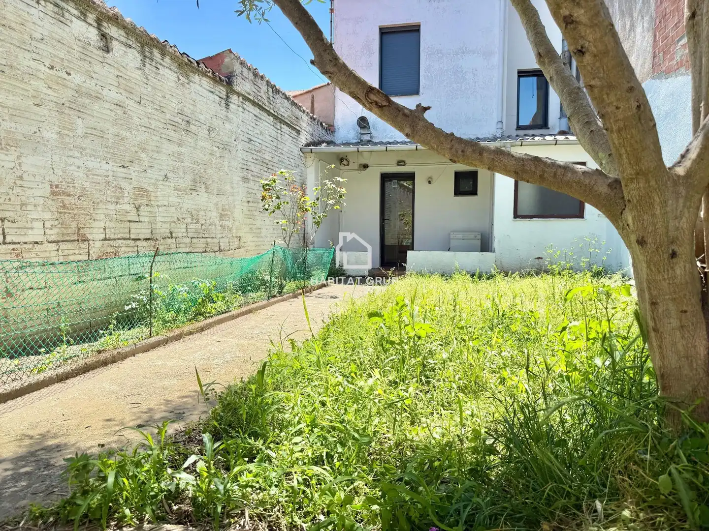 Casa adosada en venta en Manlleu con Calefacción, Jardín privado y Terraza