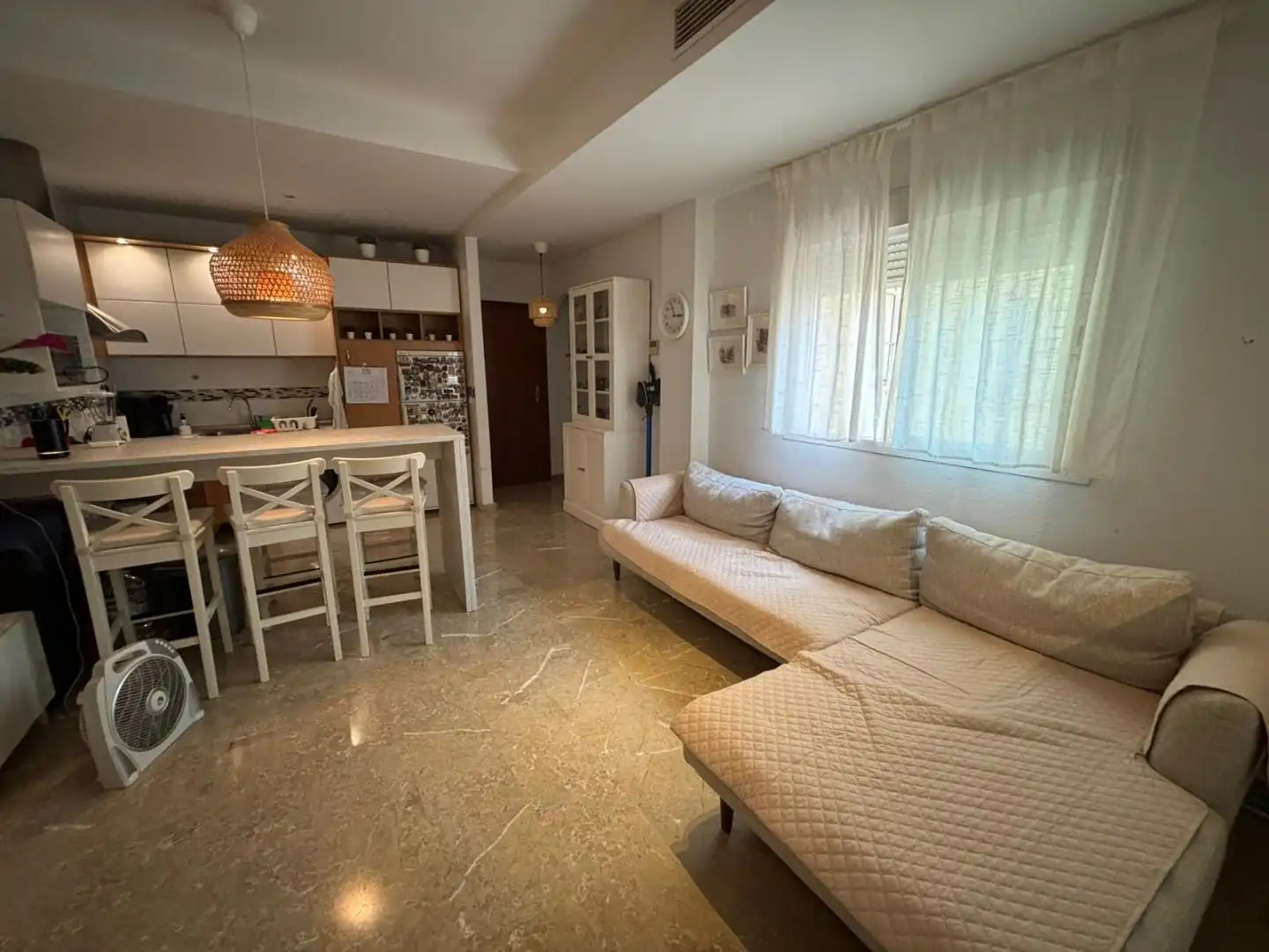 Sala de estar de Piso en venta en Sevilla con Aire acondicionado