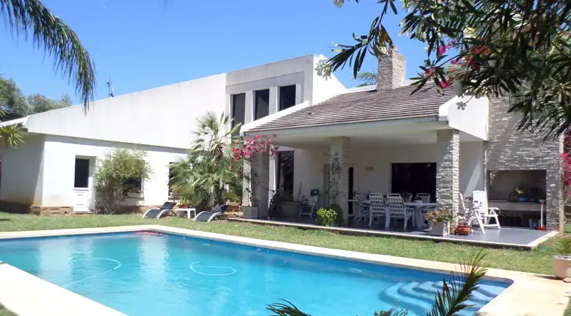 Detached house with terrace for sale in El Montgó