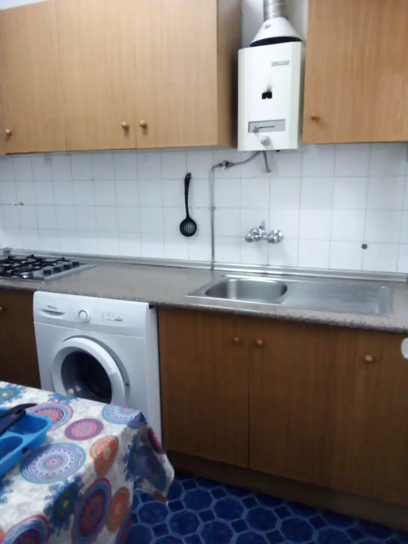 Cocina de Apartamento de alquiler en Granada con Amueblado, Lavadora y TV
