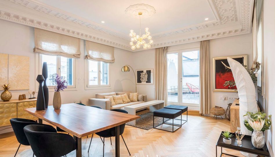 Apartamento de alquiler en Calle de Valverde, Universidad - Malasaña - Imagen 2