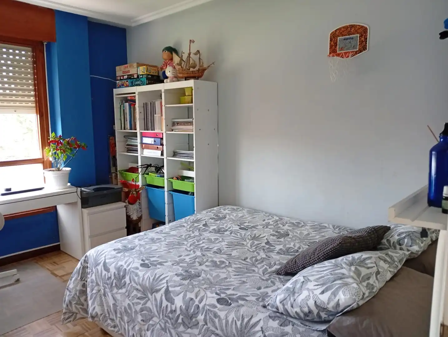Habitación de Piso en venta en Gijón  con Calefacción, Parquet y Terraza