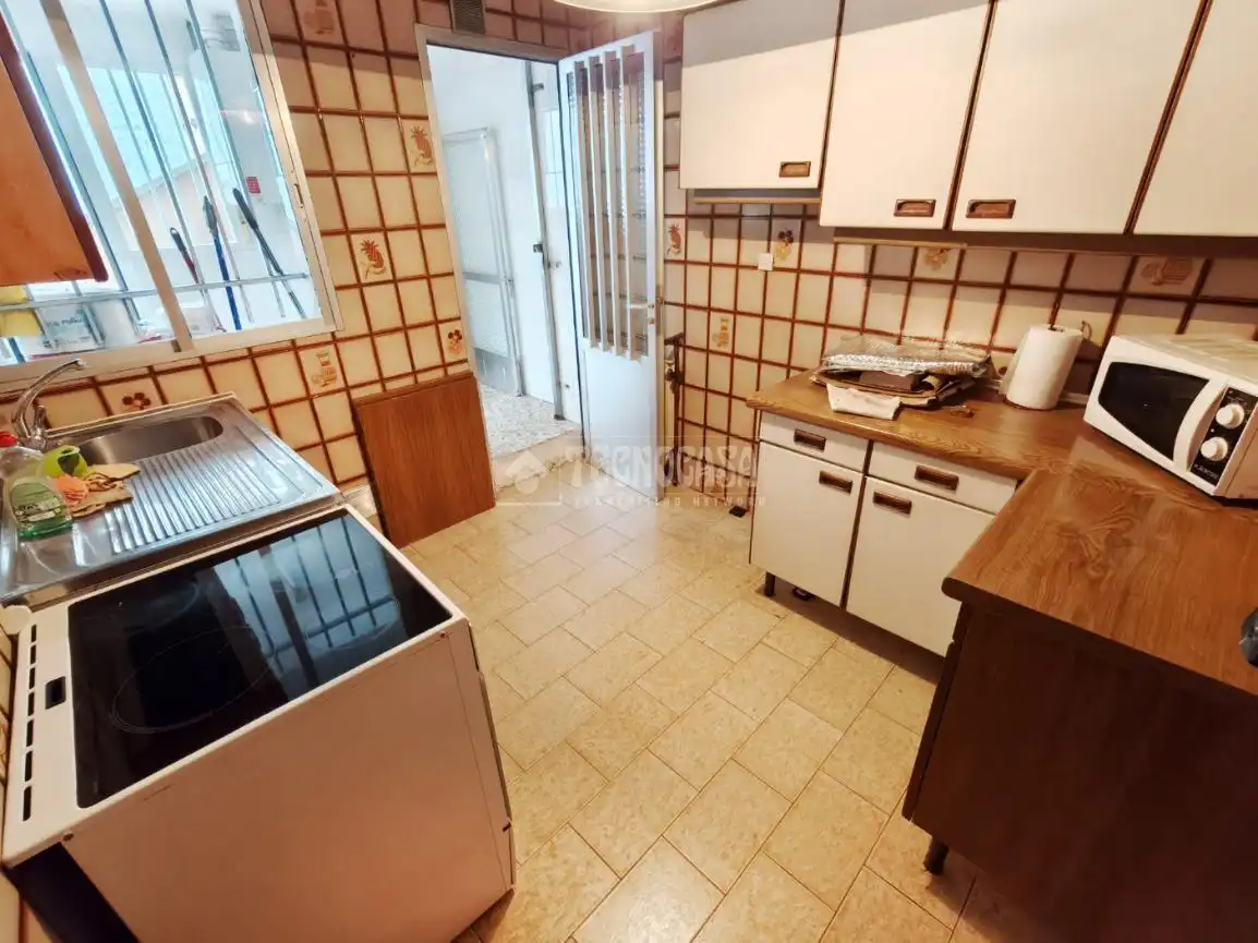 Edificio en venta en Almendrales
