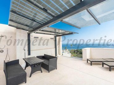 Casa con piscina in vendita a Torrox Pueblo