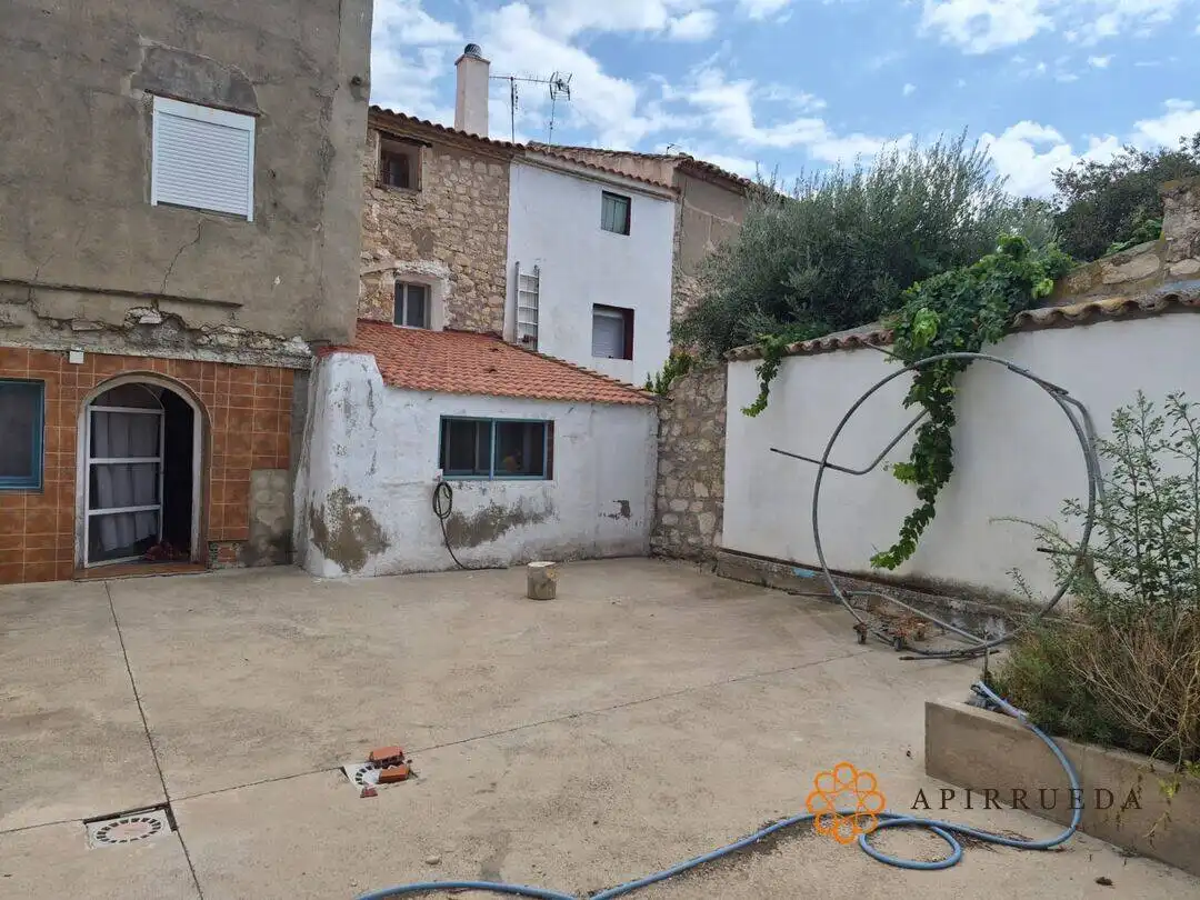 Houses for sale in Calle Mayor, 18, Cinco Olivas