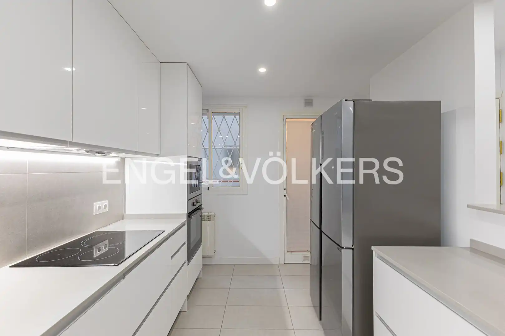 Kitchen of Flat for sale in Barcelona  with Air Conditioner, Heating and Terrace
