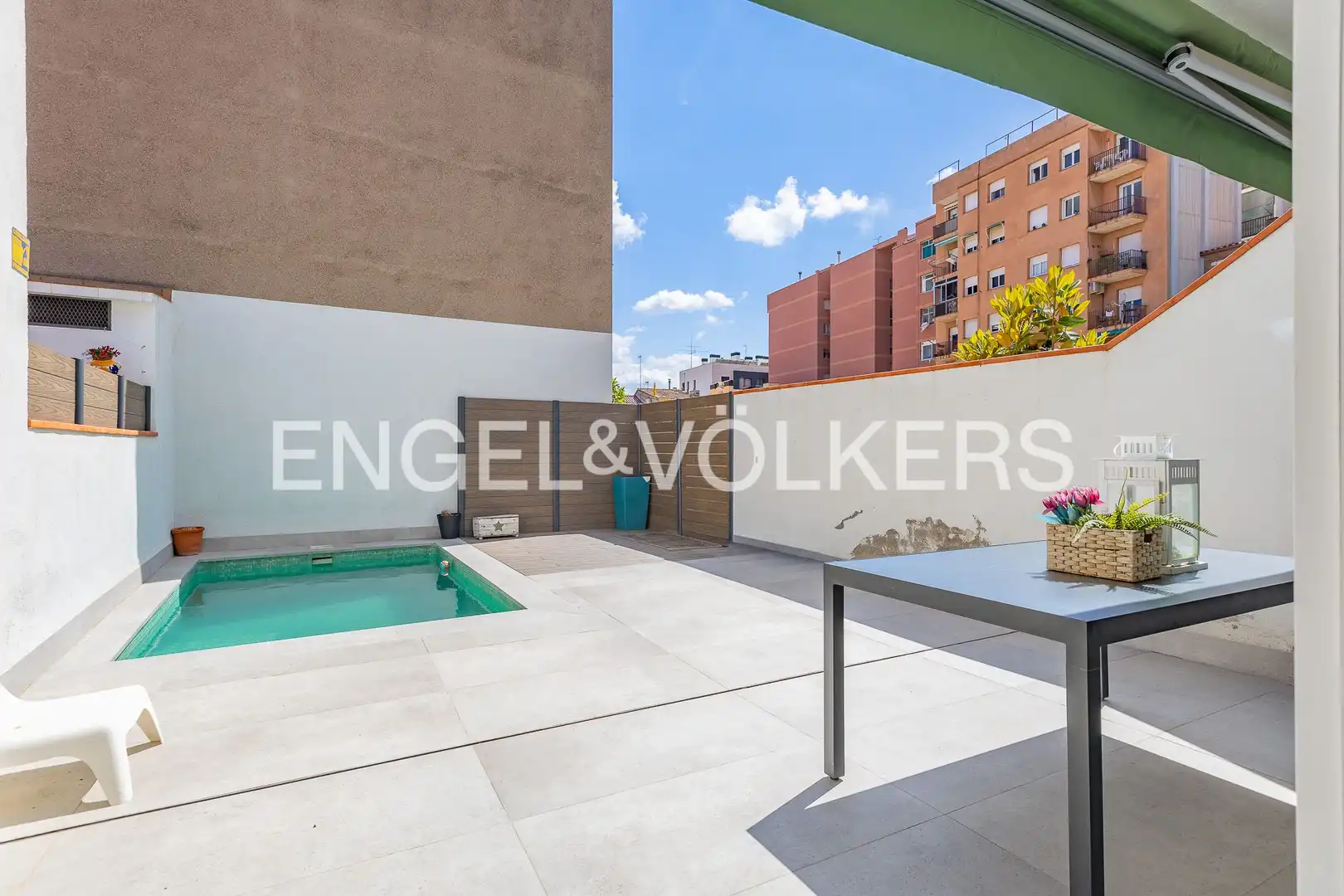Terrassa de Casa o xalet en venda en Sabadell amb Aire condicionat, Calefacció i Jardí privat