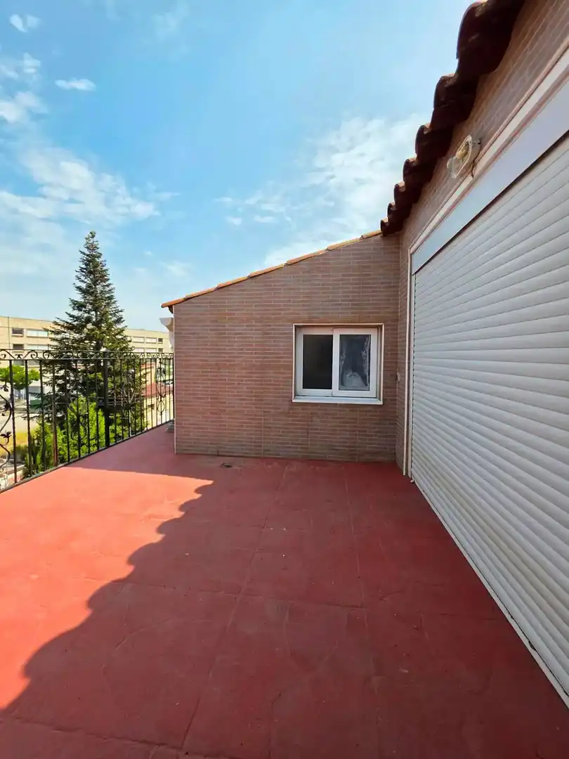 Terrassa de Àtic en venda en Rubí amb Terrassa i Forn