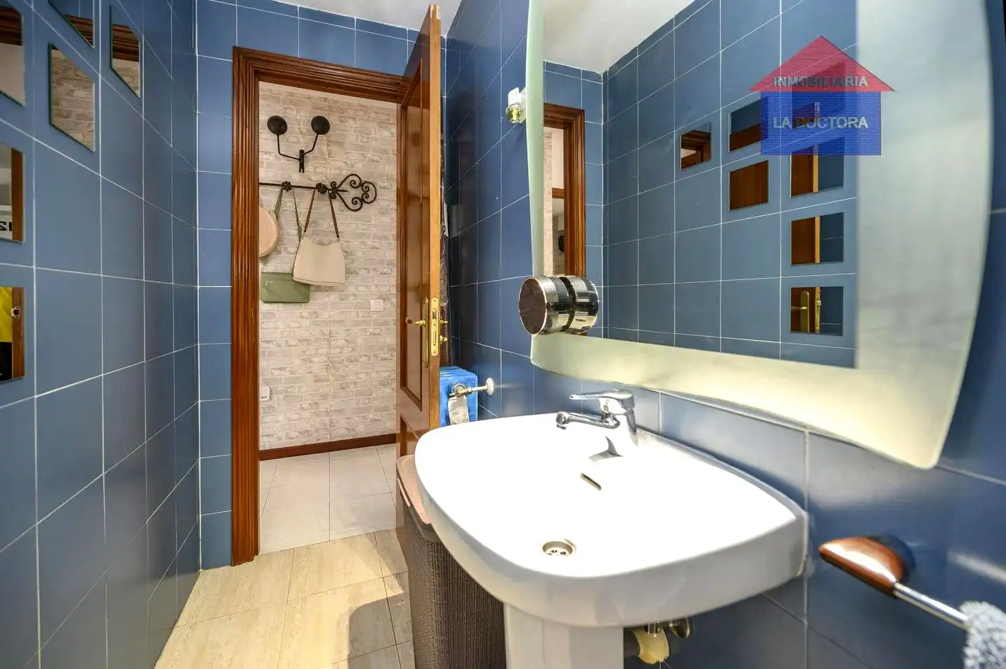 Baño de Casa o chalet en venta en Navalcarnero con Calefacción, Jardín privado y Terraza