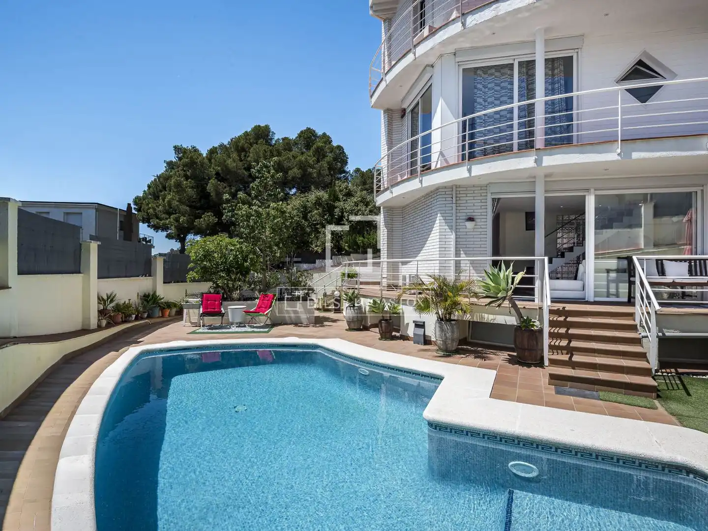 Piscina de Casa o xalet en venda en Castelldefels amb Aire condicionat, Calefacció i Jardí privat